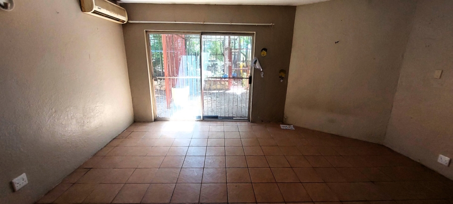 13 Bedroom Property for Sale in Bloemspruit Free State